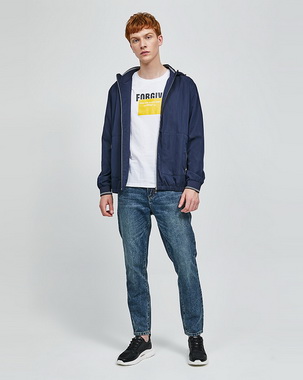 ���㴩�����񷶃����������´�����ע���@3�c��