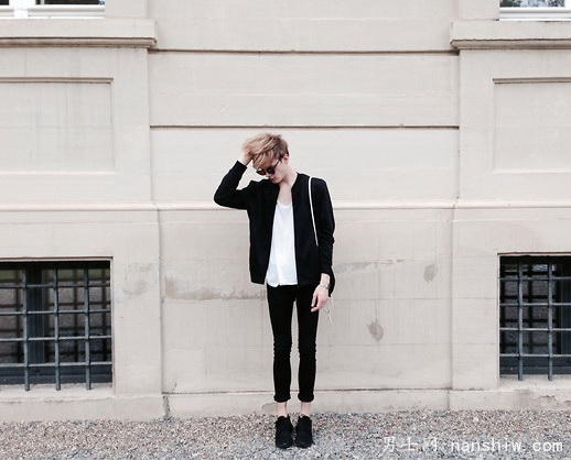 ����ɫϵ�I���c����ͬ��ҕ�X��