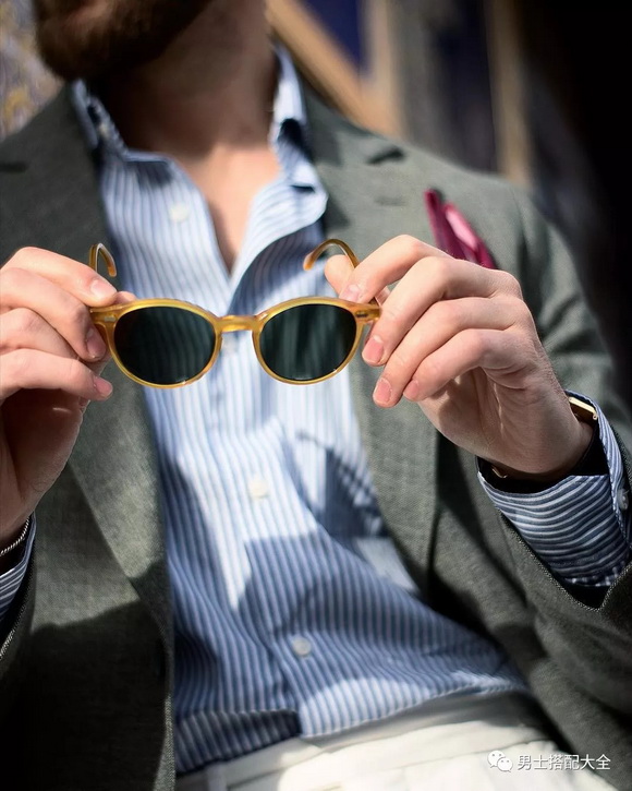 ���ɫ�����ܰ����b�����ഺ�r�и�