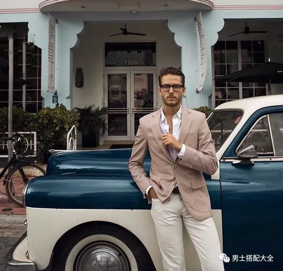 ���ɫ�����ܰ����b�����ഺ�r�и�