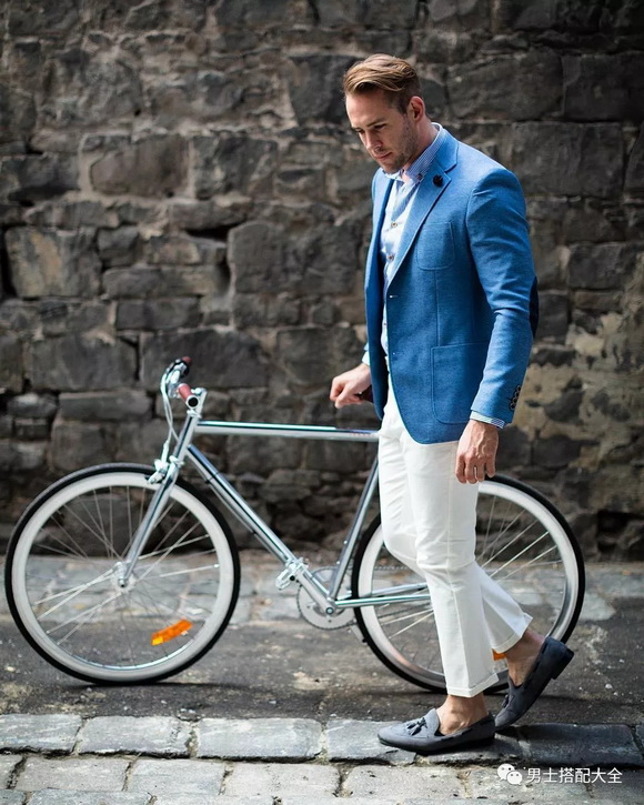 ���ɫ�����ܰ����b�����ഺ�r�и�