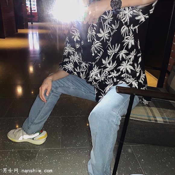 ���D(zhu��n)���´�����������Ҳ���Ժ��з���