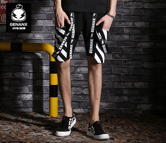 һ���h�����Ĺ��b��b���F(xi��n)���r�еĴ�Խ