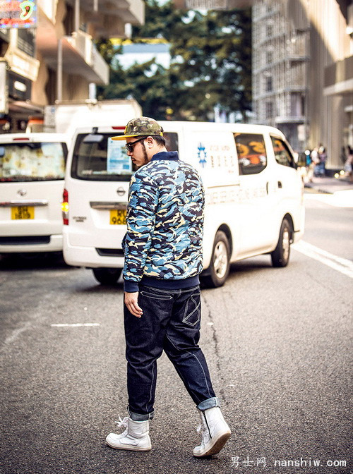 �������T�����������_(d��)�ˎ������D(zhu��n)�r�У�