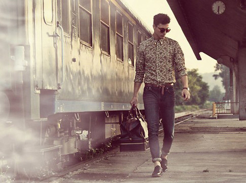 �W�����н��ā��u �������䪚(d��)�I(l��ng)�L(f��ng)�}