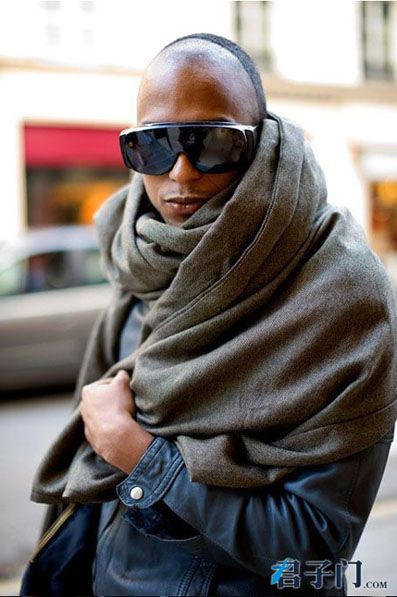 һ���׃�W������ Holdס����