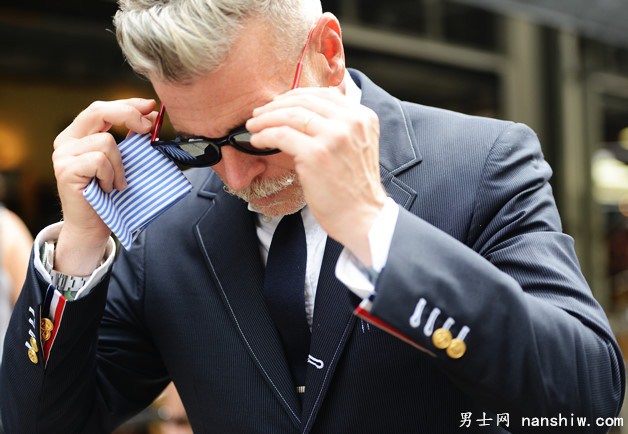 ���ｻ�Q�� �~�s�������b����