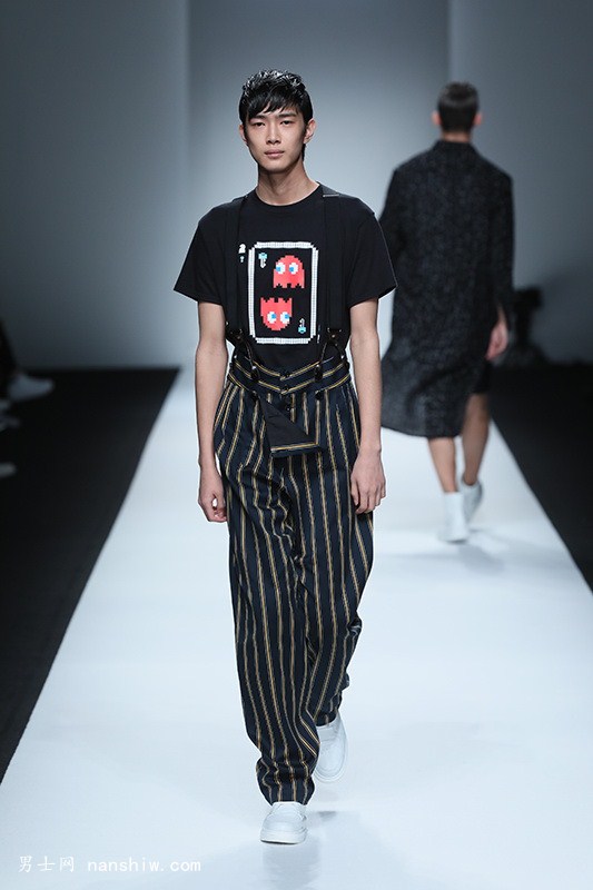 2017�ﶬ�Ϻ��r(sh��)�b�ܣ�XINYUHU(li��n)��PAC-MAN�l(f��)��ȫ�³���